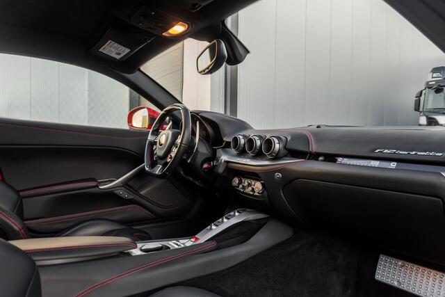 Ferrari F12BERLINETTA Novitec N-Largo S - Rosso Corsa - 1 of 11