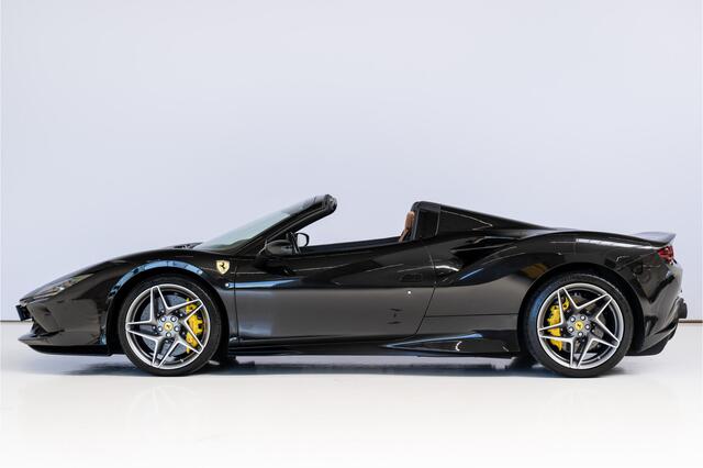 Ferrari F8 Spider 3.9 V8 HELE, Carbon Seats, Lift