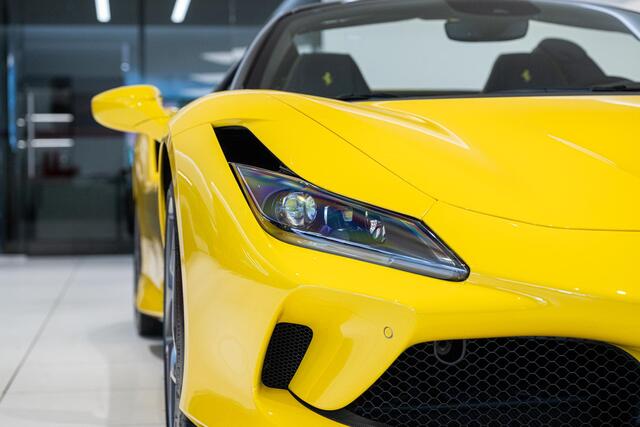 Ferrari F8 Spider - Kroymans Ferrari