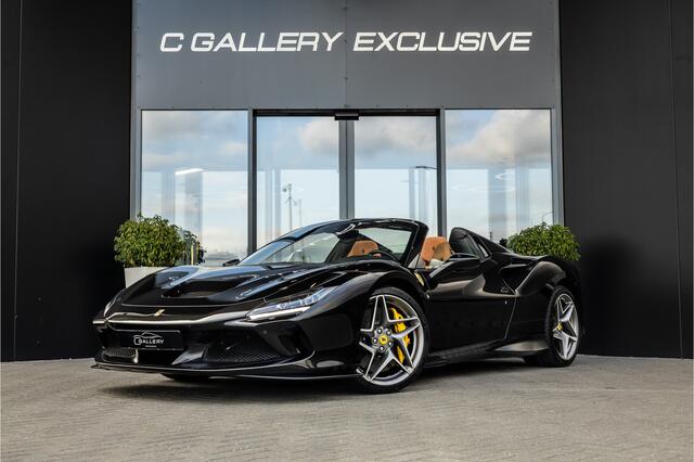 Ferrari F8 Spider 3.9 V8 HELE - Nero Daytona | Passenger Display | Lift | Alcantara