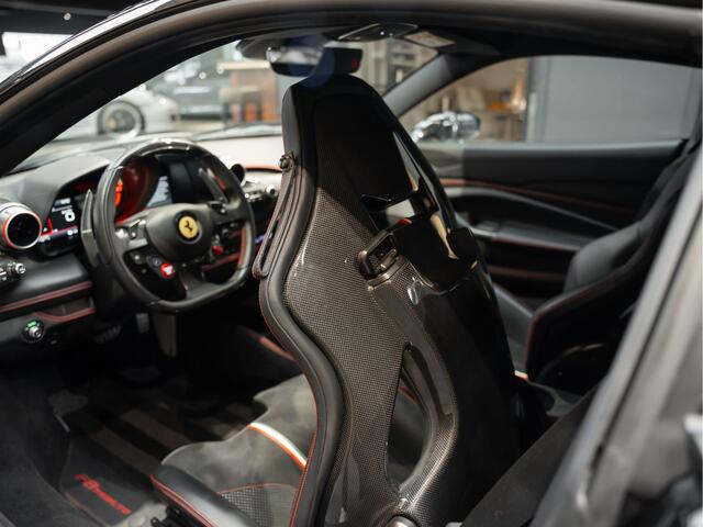 Ferrari F8 Tributo Carbon Seats Tricolor Camera F8 Tributo 3.9 V8 HELE