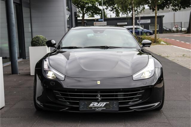 Ferrari GTC4 Lusso Turbo 3.9 V8 **APPROVED/Lift/360 camera/Pano/Ceramic/Carplay/21/22inch**