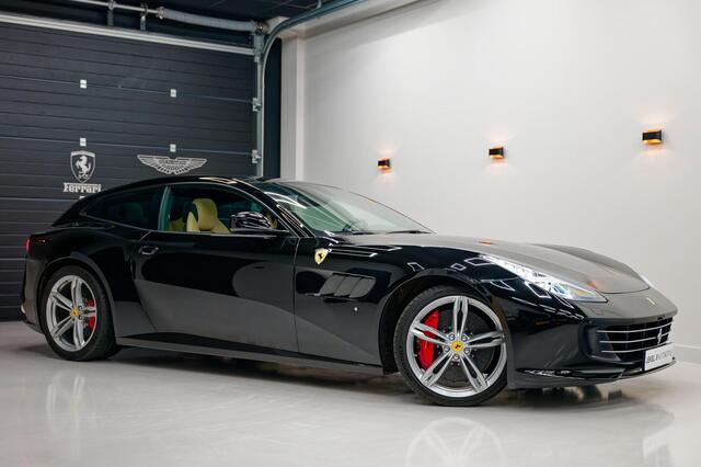 Ferrari GTC4 6.3 V12 Full Option (Export Price ¤ 190.000,= netto) Lift, Panorama, NERO Stellato
