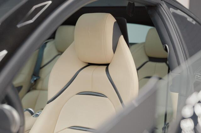 Ferrari GTC4 6.3 V12 Full Option (Export Price ¤ 190.000,= netto) Lift, Panorama, NERO Stellato