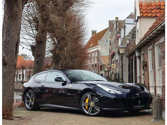 Ferrari GTC4 6.3 V12 | Atelier - Lift - Camera