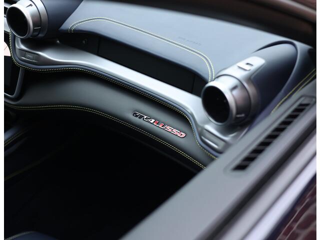 Ferrari GTC4 6.3 V12 | Atelier - Lift - Camera