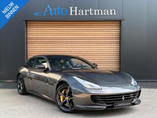 ferrari-gtc4-t-3.9-v8-liftpanop.d