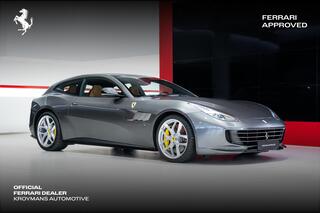 Ferrari GTC4