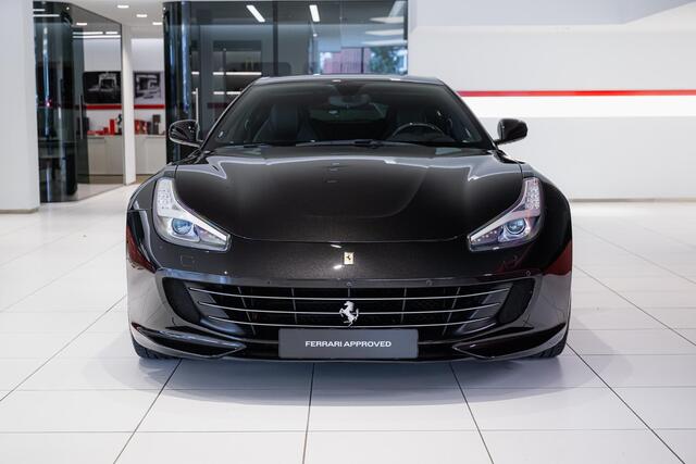 Ferrari GTC4 T - Kroymans Ferrari