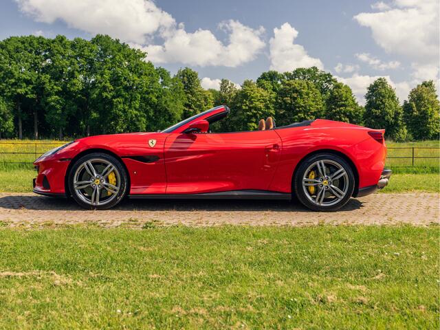 Ferrari Portofino M 3.9 V8 HELE, Carbon, JBL, Side Display