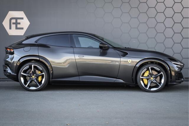 Ferrari Purosangue 6.5 V12 | NEW | 135K OPTIONS | CARBON WHEELHOUSE, R+F DIFFUSERS, UNDERDOOR, MIRRORS, DOORPANELS, KICKPLATE, CENTRE CONSOLE, FRONT SPOILER, STEERING WHEEL HEATED INCL LEDS | PANORAMIC ROOF | FRONT LIFT | BLACK TAILPIPES | VENTI MASSAGE REAR SEATS | FULL LE