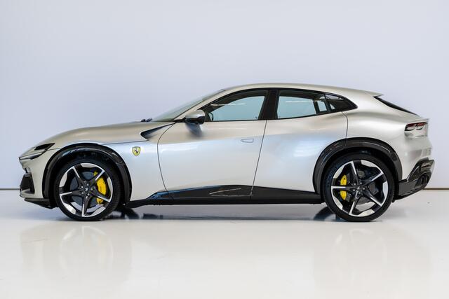Ferrari Purosangue 6.5 V12, 2-layer SanuSilver, Full Carbon