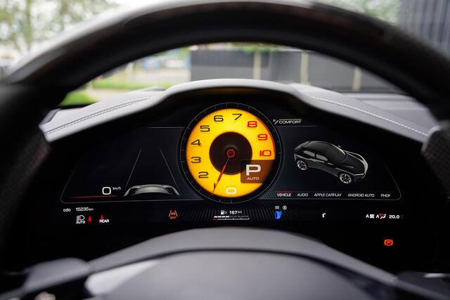 Ferrari Purosangue 6.5 V12 / Retrofit Steering Wheel / Full Carbon / Electrochromic Roof