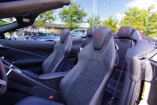 Ferrari Roma Spider 3.9 V8 2025-08