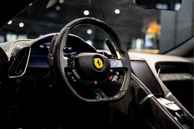 Ferrari Roma Spider V8 Atelier Daytona Seats Roma Spider 3.9 V8 Carbon interior Shields