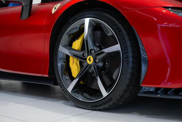 Ferrari SF90 Spider Assetto Fiorano Tailor Made - Kroymans Ferrari