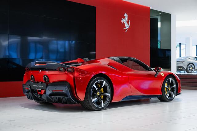 Ferrari SF90 Spider Assetto Fiorano Tailor Made - Kroymans Ferrari