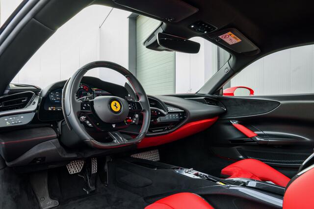 Ferrari SF90 Stradale - Assetto Fiorano - Rosso Corsa - Full Carbon