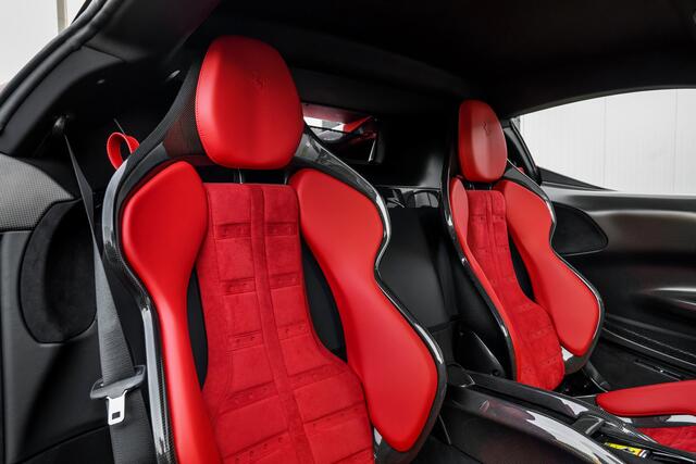 Ferrari SF90 Stradale - Assetto Fiorano - Rosso Corsa - Full Carbon