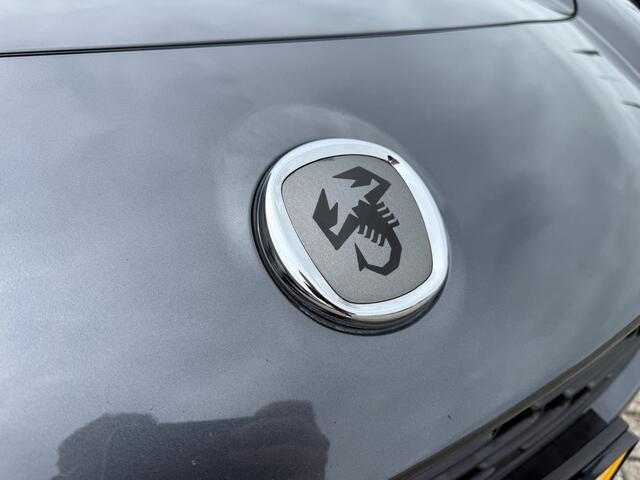 Fiat 124 Spider 1.4 MultiAir Turbo Lusso LED Camera Stoelverwarming