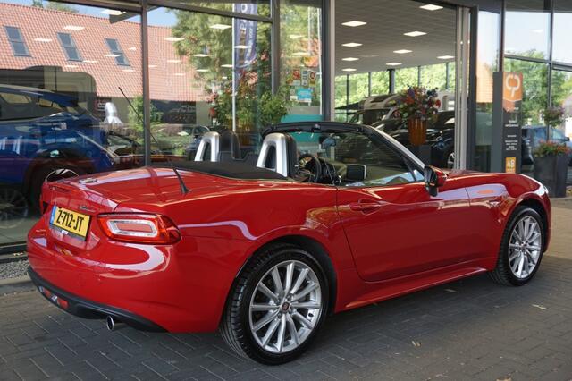 Fiat 124 1.4 MultiAir Turbo Lusso | Leder | BOSE | Achteruitrijcamera