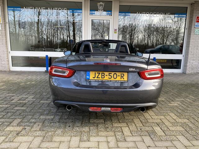 Fiat 124 Spider 1.4 MultiAir Turbo Abarth 125 KW Cruise contr./Airco/L/M Velg /Mistlampen voor/Sportonderstel/Multifunction. Lederen stuur.