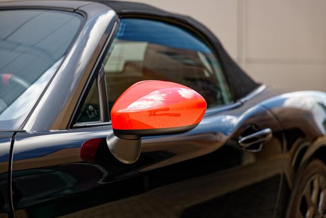 Fiat 124 Spider 1.4 MultiAir Turbo Abarth Apple CarPlay, Unieke auto.