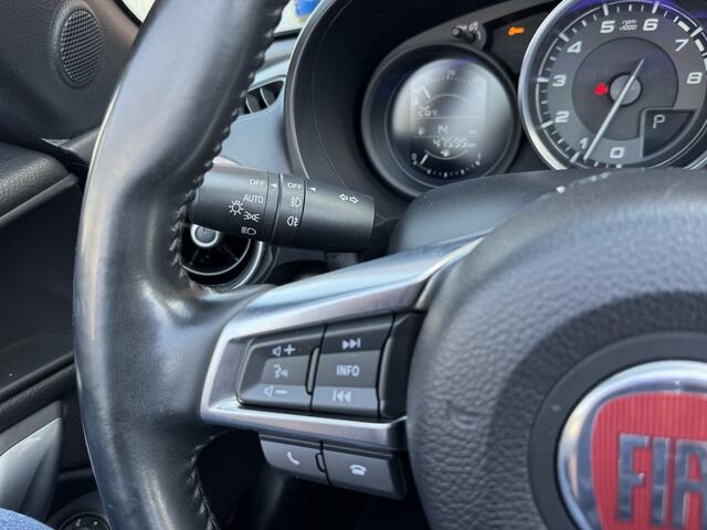 Fiat 124 Spider 1.4 M-AIR T LUSSO NAV CAMERA CRUISE LEER STOELVW DAB XENON LMV B