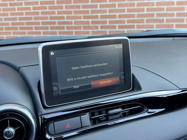 Fiat 124 Spider 1.4 M-AIR T LUSSO NAV CAMERA CRUISE LEER STOELVW DAB XENON LMV B