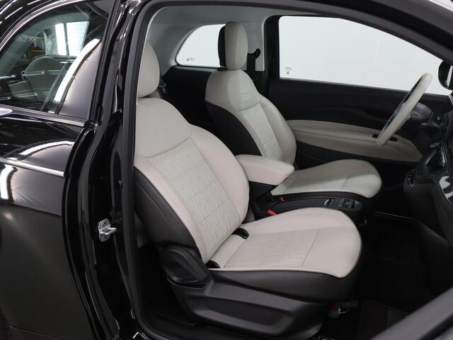 Fiat 500 La Prima 42 kWh | SOH 95% | Panoramadak | Navigatie | Parkeercamera | Climate Control | Keyless Go |