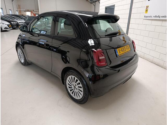 Fiat 500 Urban 42 kWh Ecc | Cruisecontrole | Carplay