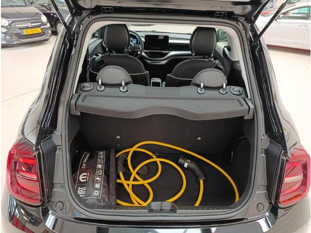 Fiat 500 Urban 42 kWh Ecc | Cruisecontrole | Carplay
