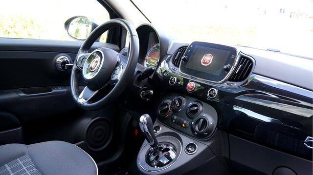 Fiat 500 0.9 TwinAir Turbo Dualogic Lounge PANORAMADAK + CRUISE + AIRCO + SCHAKELFLIPPERS + CHROOMPAKKET + KLEURENSCHERM MULTIMEDIA + LED DRL + MF-STUURWIEL + CV OP AFSTAND + PARKSENSOREN + 15" LM-VELGEN!!