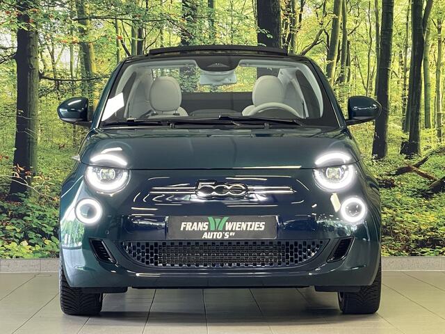 Fiat 500 La Prima 42 kWh Cabrio | Adaptive Cruise Control | Achteruitrijcamera | Keyless Go/Entry | Stoelverwarming | Dodehoek Detector | Apple Carplay/Android Auto | Lane Assist | Parkeersensoren | Draadloze Telefoonlader