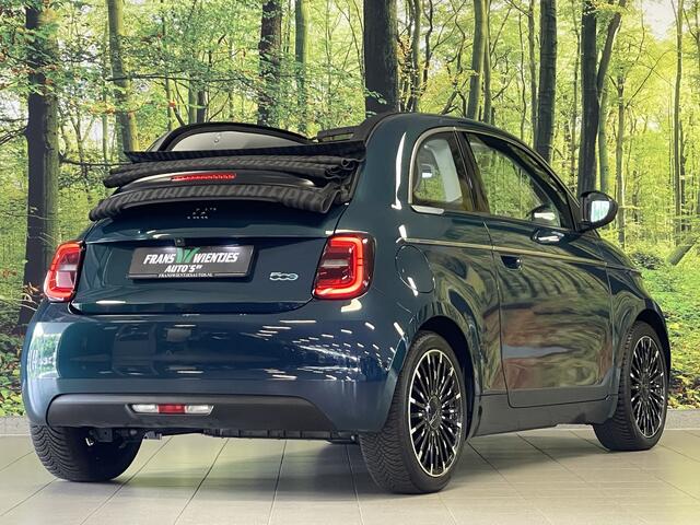 Fiat 500 La Prima 42 kWh Cabrio | Adaptive Cruise Control | Achteruitrijcamera | Keyless Go/Entry | Stoelverwarming | Dodehoek Detector | Apple Carplay/Android Auto | Lane Assist | Parkeersensoren | Draadloze Telefoonlader