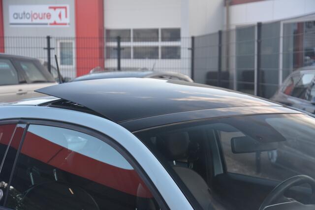 Fiat 500 1.0 Hybrid Launch Edition | Navigatie | Panoramadak | DAB+ | NL auto!! | PDC |