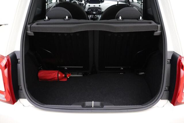 Fiat 500 1.0 Hybrid Dolcevita Finale | Airco | Apple Carplay/Android Auto | Panoramadak | LM-velgen