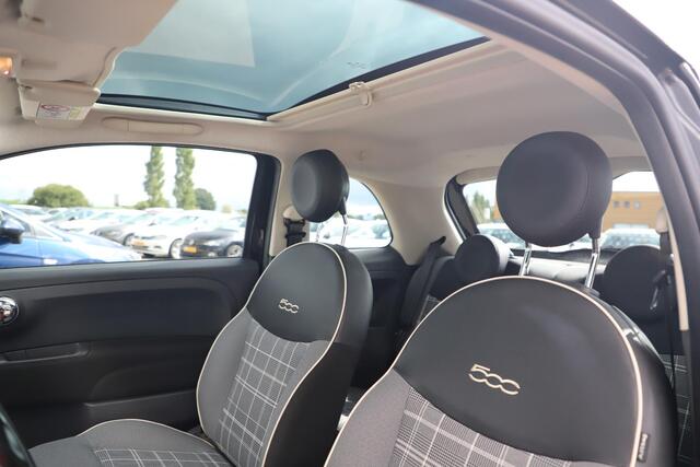 Fiat 500 1.2 Lounge Panoramadak 16 inch LMV Navigatie Clima Cruise Control Half Leder