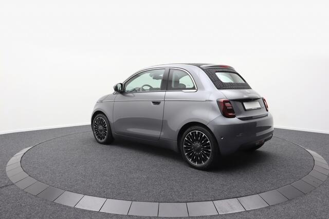 Fiat 500 La Prima 42kWh | ACC | Winterpack | JBL | Camera | CarPlay