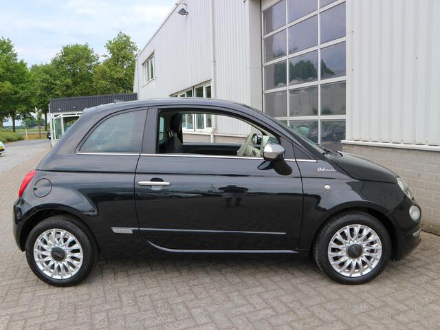 Fiat 500 1.0 Hybrid Dolce Vita Apple Carplay