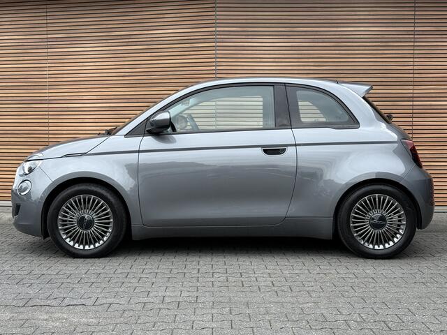 Fiat 500 Icon 42 kWh Navi / Clima / Telfoon / Carplay / Lm Velgen / Cruise