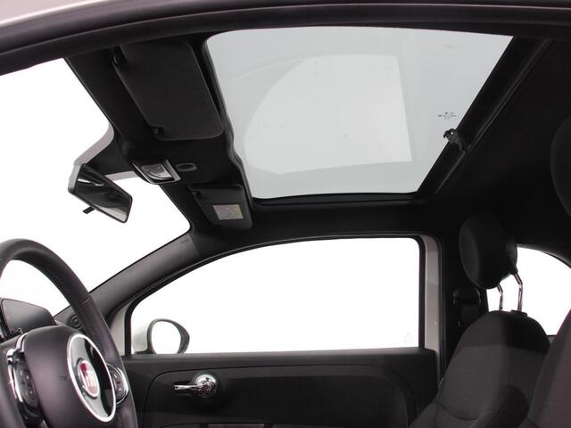 Fiat 500 1.0 Hybrid Dolcevita Panorama dak Control Parkeer Sensoren Lichtmetalen Velgen Cruise Control