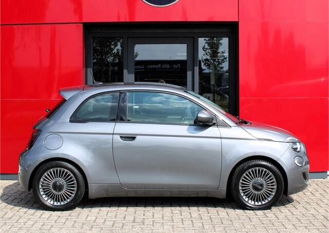 Fiat 500 Icon 42 kWh | Clima | Cruise | Pack Winter | CarPlay