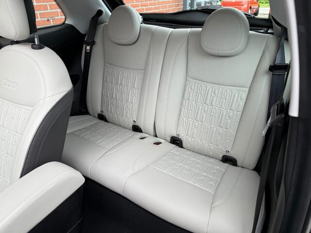 Fiat 500 LA PRIMA 42 KWH SCHUIF/KANTEL NAVI CLIMA CAMERA PDC STOELV