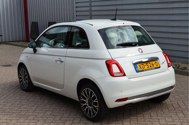 Fiat 500 0.9 TwinAir Turbo Collezione O.a: Pano, PDC, Clima, Carplay, DAB, Cruise, Etc. All-in prijs!
