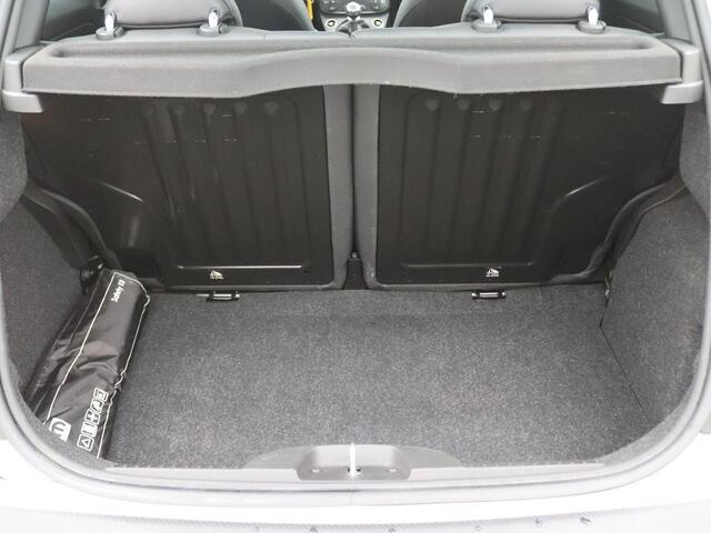 Fiat 500 1.0 Hybrid Rockstar 70PK Panoramadak, Navi, DAB+, Clima, Cruise Controle, Parkeersensoren Achter, 16" LM Velgen