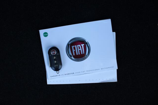Fiat 500 0.9 TwinAir Turbo Popstar | Airconditioning | Elektrische ramen | LM Velgen