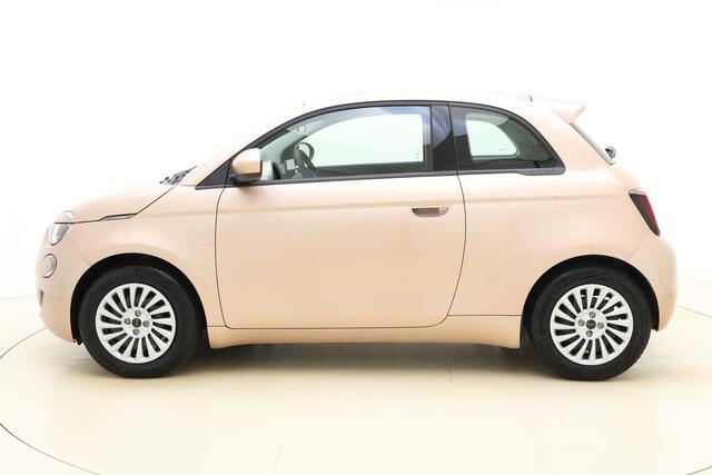 Fiat 500 Urban 42 kWh 118 Pk | Cruise Control | Climate Control | Apple Carplay & Android Auto