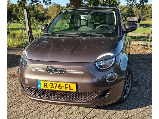Fiat 500 E-Panodak-AdaptiveCruise-Meer...