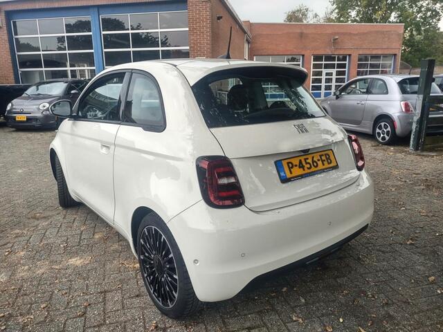 Fiat 500 E-42KW-Sneladen - Adaptieve CruiseContr- Met korting